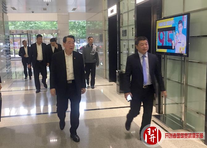 苏泉霖向谢国民呈递下一步具体工作方案